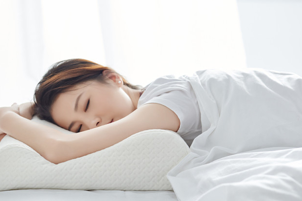 心理学：这六种睡觉姿势，暴露了你的内在性格和想法 第7张
