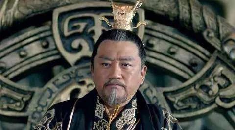 古代皇帝穿越到现代能胜任什么工作？ 第3张
