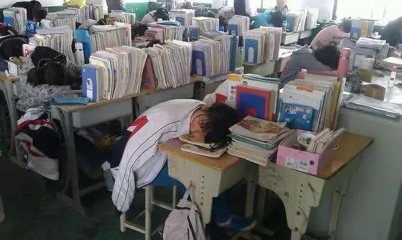 初中太拼，会被“榨干”，高中没有后劲，是真的吗？老师道出实情 第7张