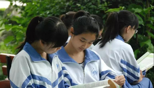 初中太拼，会被“榨干”，高中没有后劲，是真的吗？老师道出实情 第13张