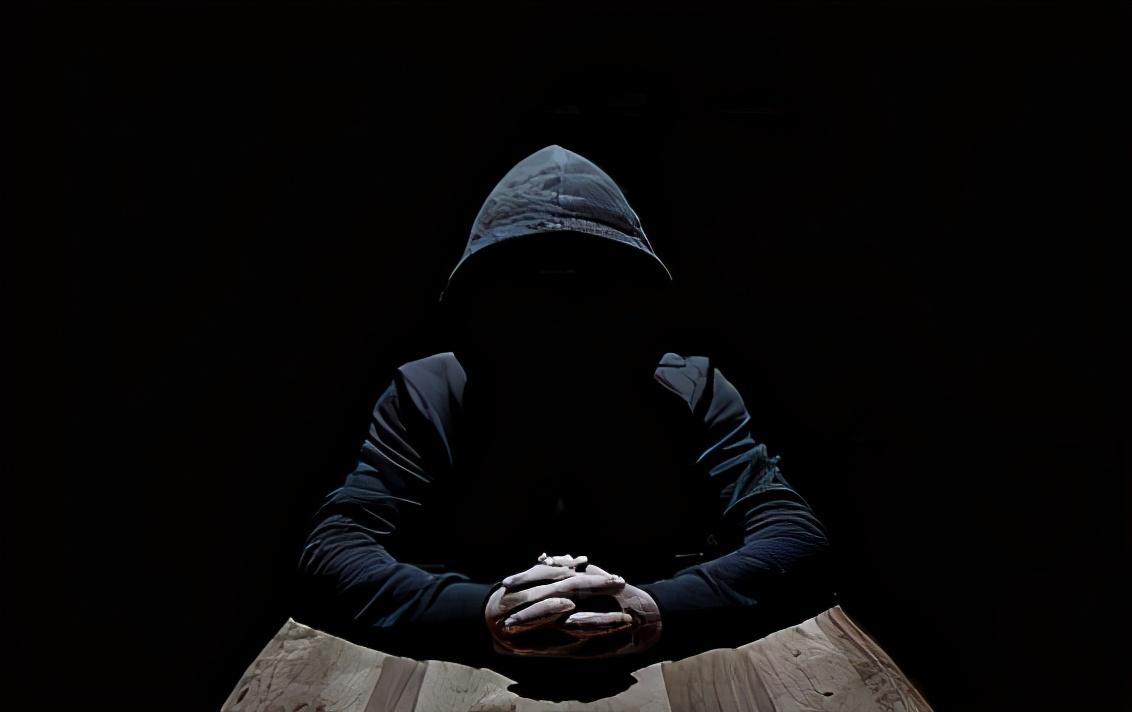 实用心理学：城府很深的人在交往时，往往会有这三种表现! 第3张