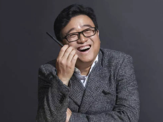 丁磊回应统一充电口提案争议：标准会否阻碍创新，鼓励开放讨论 第1张