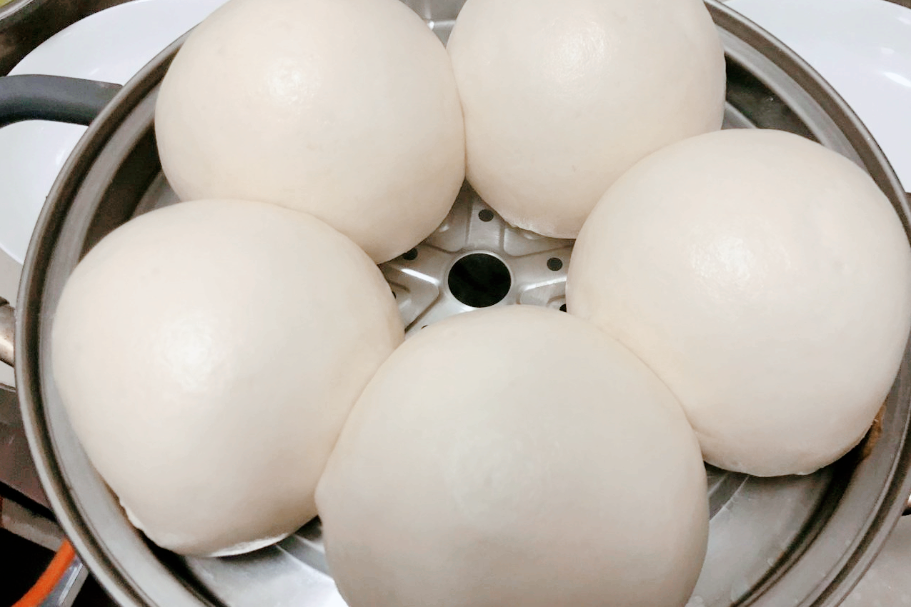 蒸馒头牢记4个要点，出锅蓬松暄软不塌陷，又白又香，凉了也不硬 第1张
