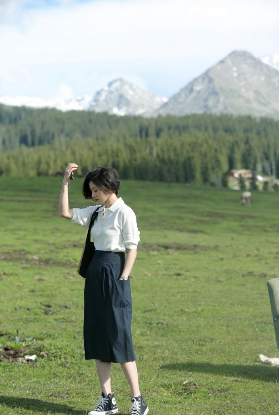 三四十多岁的女人，夏日掌握这几类单品的搭配方式，优雅又有美感 第3张