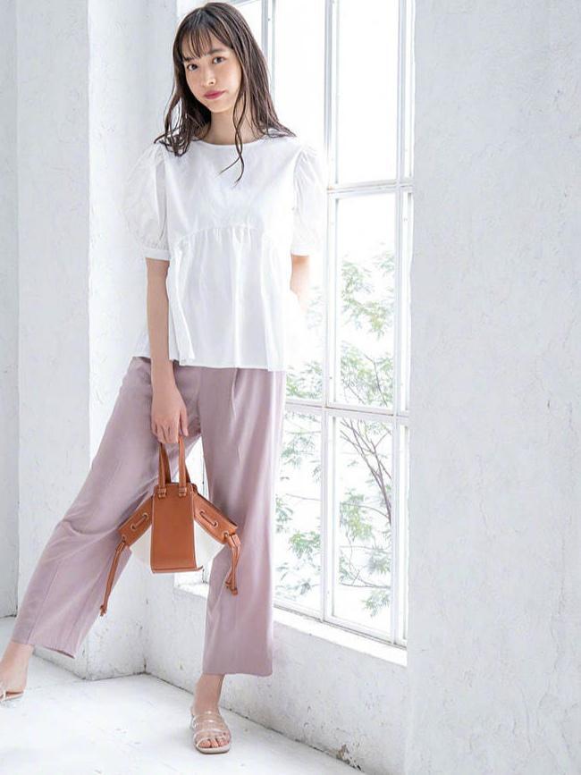 夏日服饰不求多，认准几类“白色单品”就够了，百搭得体又耐看 第15张