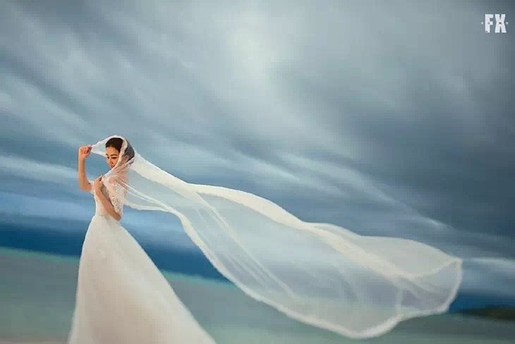如何利用光源色温营造动人婚纱照 第7张