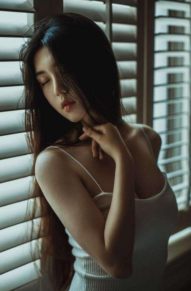 劈腿什么意思？原来出轨和劈腿不一样！原来如此！ 第1张