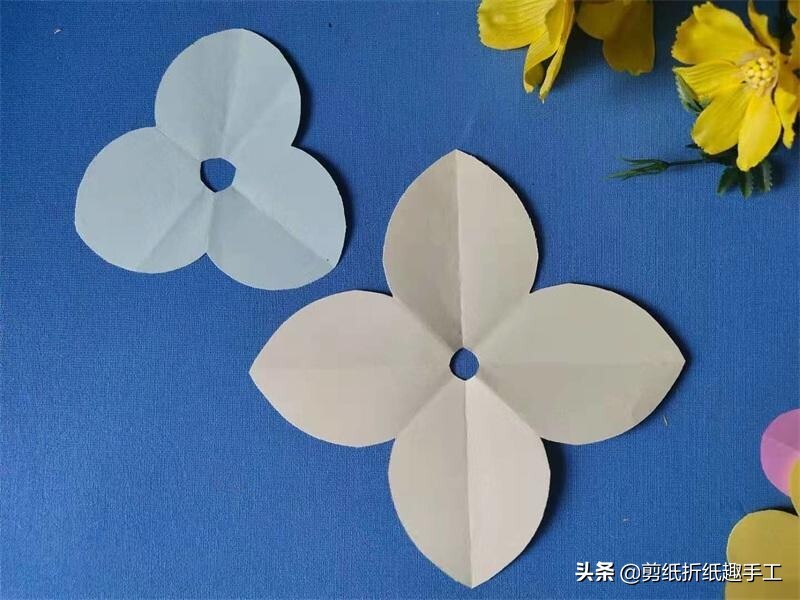 3瓣、4瓣、5瓣和6瓣窗花怎么剪？带你体验折纸带来的百变魔法 第1张