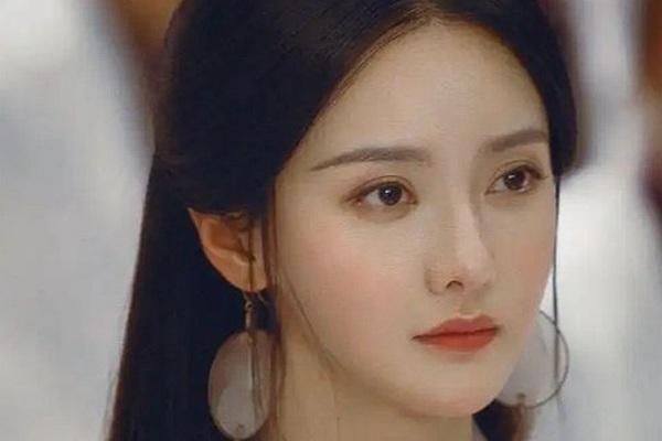 甄姬是谁的夫人?真正的历史是怎么样的? 第3张
