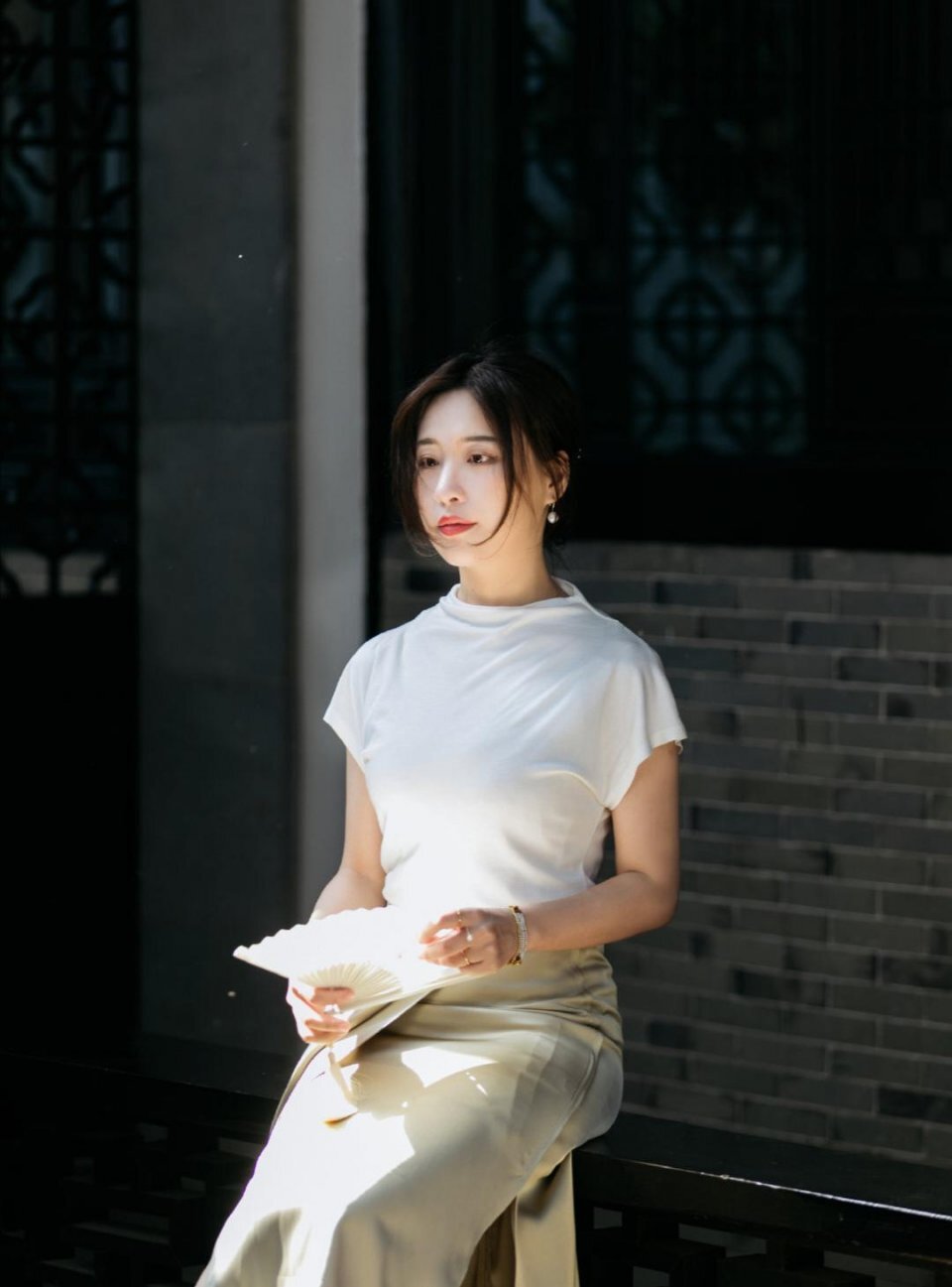 奔四女人的优雅穿搭，清新简约的搭配精致又减龄，显身材更显气质 第9张