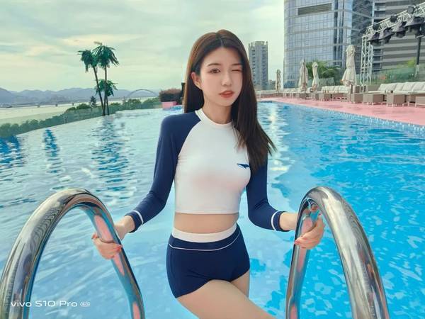女生夏日手机自拍攻略 第1张
