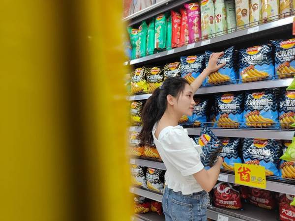 怎样在超市拍出舒适自然的生活化人像作品 第25张