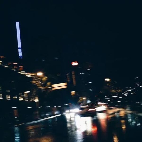 如何用手机拍出质量上乘的夜景作品 第9张