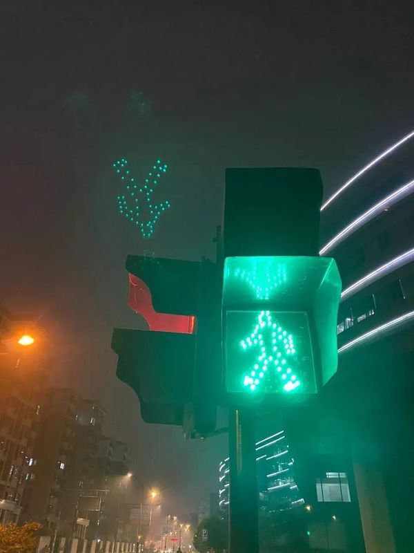 如何用手机拍出质量上乘的夜景作品 第13张