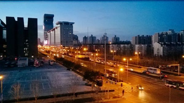 如何用手机拍出质量上乘的夜景作品 第19张