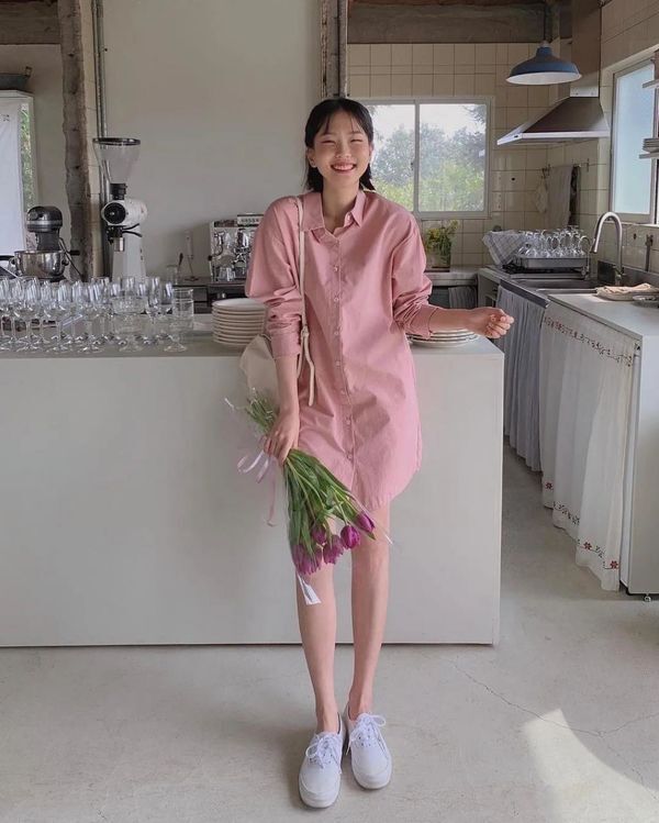 女孩拿花如何拍出好看的照片 第17张