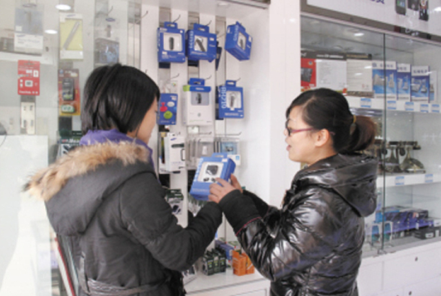 手机店款式久不更新，没人光顾照样挣钱，盈利“门道”你知道几个 第5张