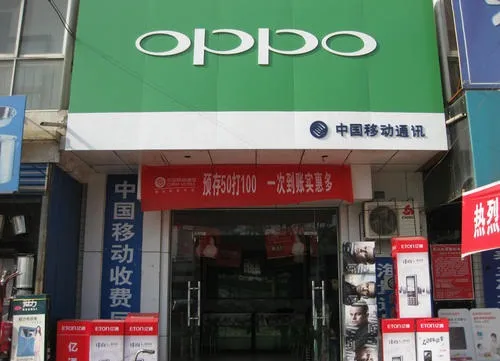 路边的手机店冷冷清清，一个月却能赚四五万，怎么做到的？ 第1张