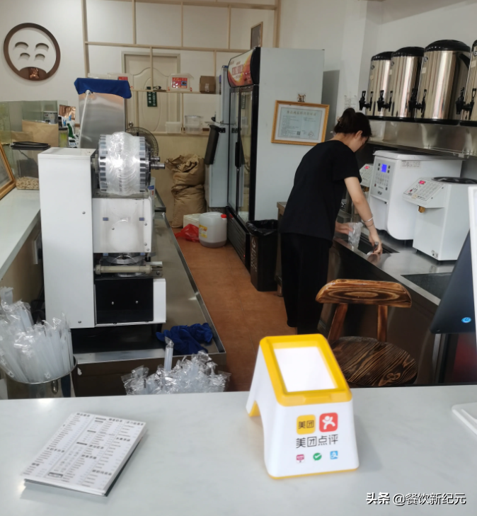 辞职开店，真的比打工强吗？我开奶茶店5个月，赔光60万积蓄 第9张