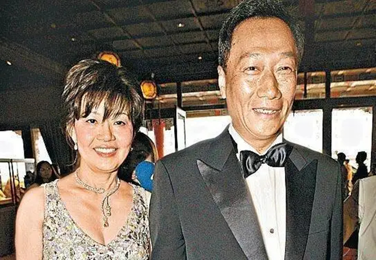 郭台铭背后的女人，从舞蹈老师变成首富太太，母凭子贵坐拥上百亿 第19张