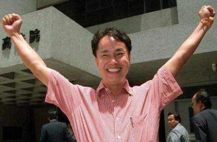 郭炳湘被关在笼中7天，赎金从20亿砍到6亿，是谁敢和张子强砍价？ 第1张