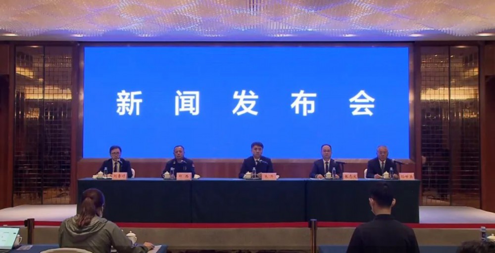 尚未发现幸存人员，东航客机坠毁事件详情公布 第1张