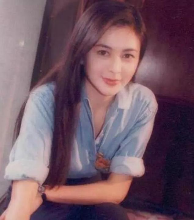 1993年凌晨3点，关之琳被紧急送医院，隔天"高尔夫"丑闻传遍香港 第5张