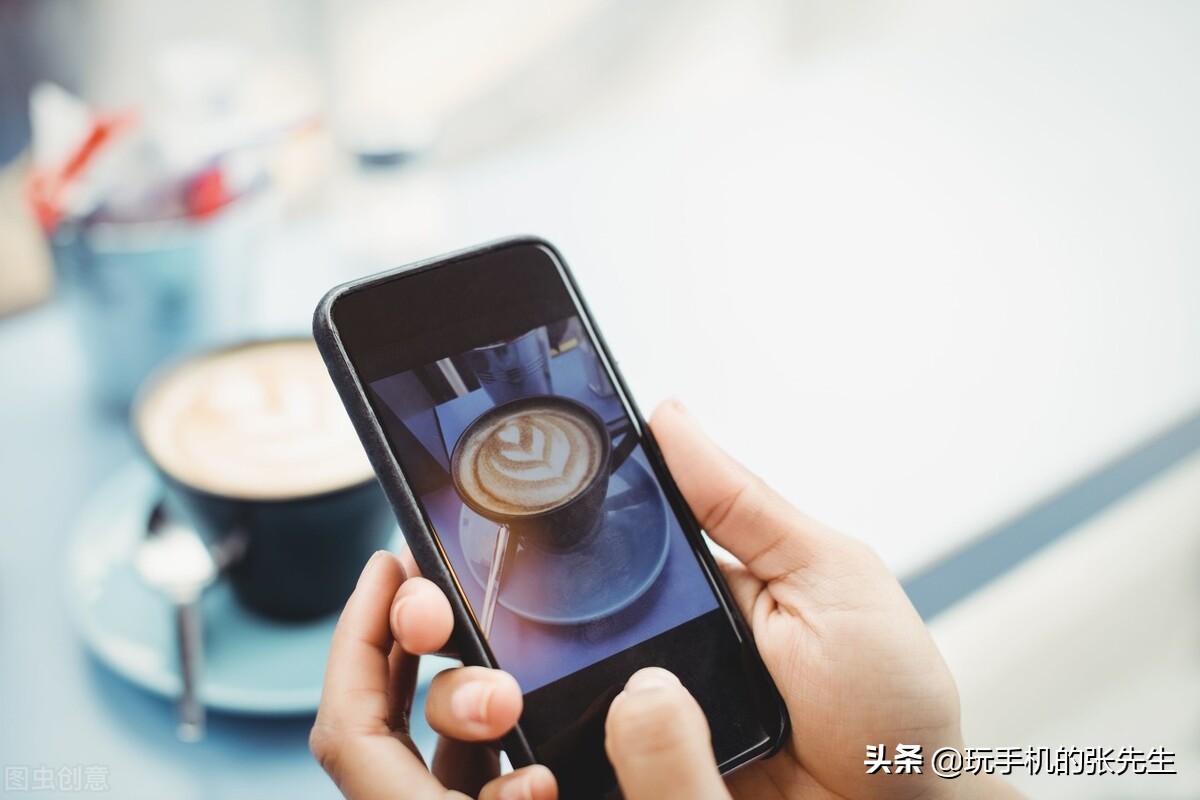 哪些原因会使手机自动关机？看完这几点，你就明白了 第1张