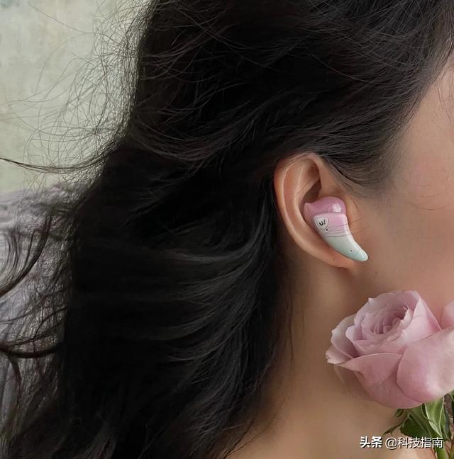 耳机只能听一边怎么办（为什么耳机最低音量都那么大） 第1张