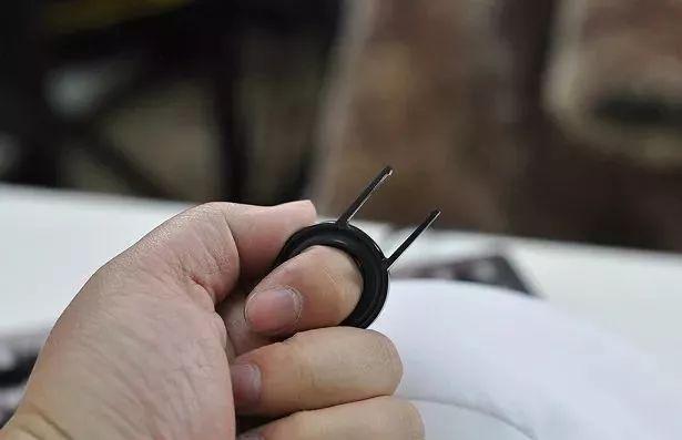 键盘怎么清洗才正确（键盘脏了清理方法） 第15张