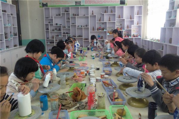 六库十大公立小学排名榜 六库重点公立小学排名 第1张