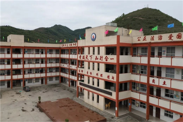 毕节市十大公立小学排名榜 毕节重点公立小学排名 第1张
