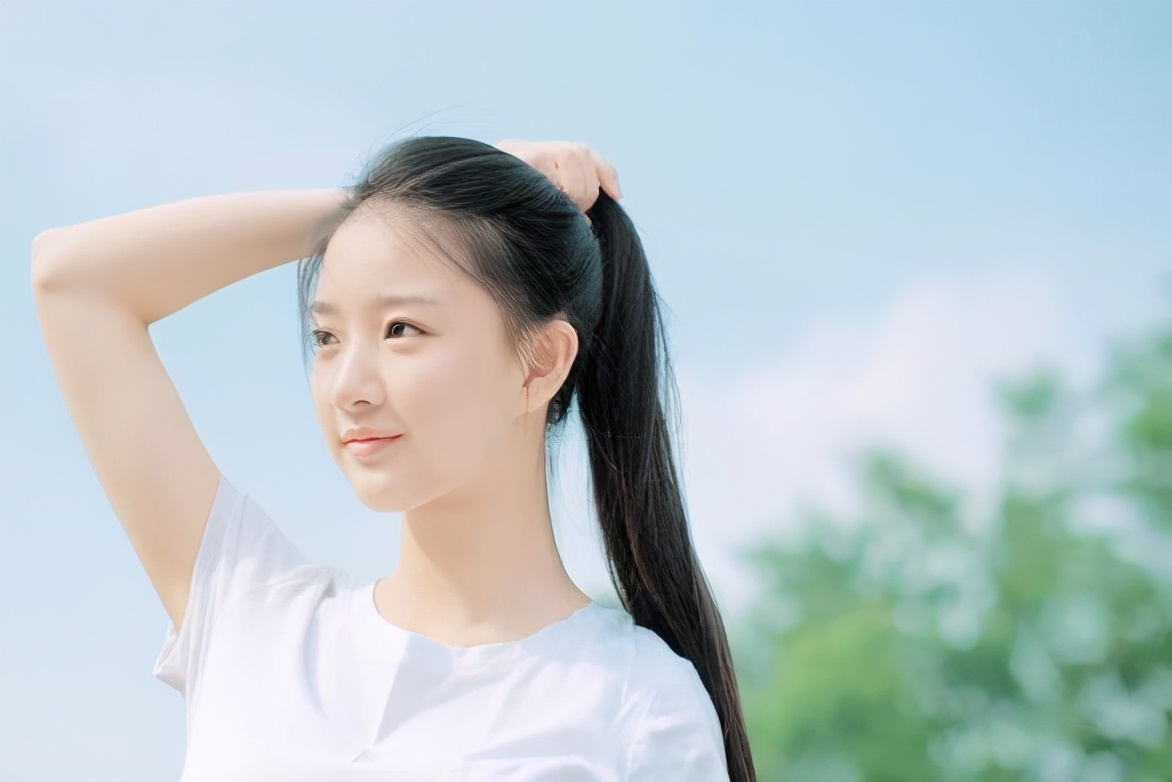 形容一个女人爱家的句子（表达爱家的经典句子） 第1张