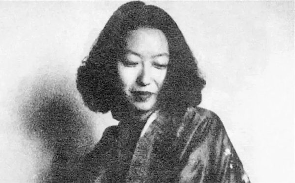 中国女性作家排行榜 中国十大女作家 第1张
