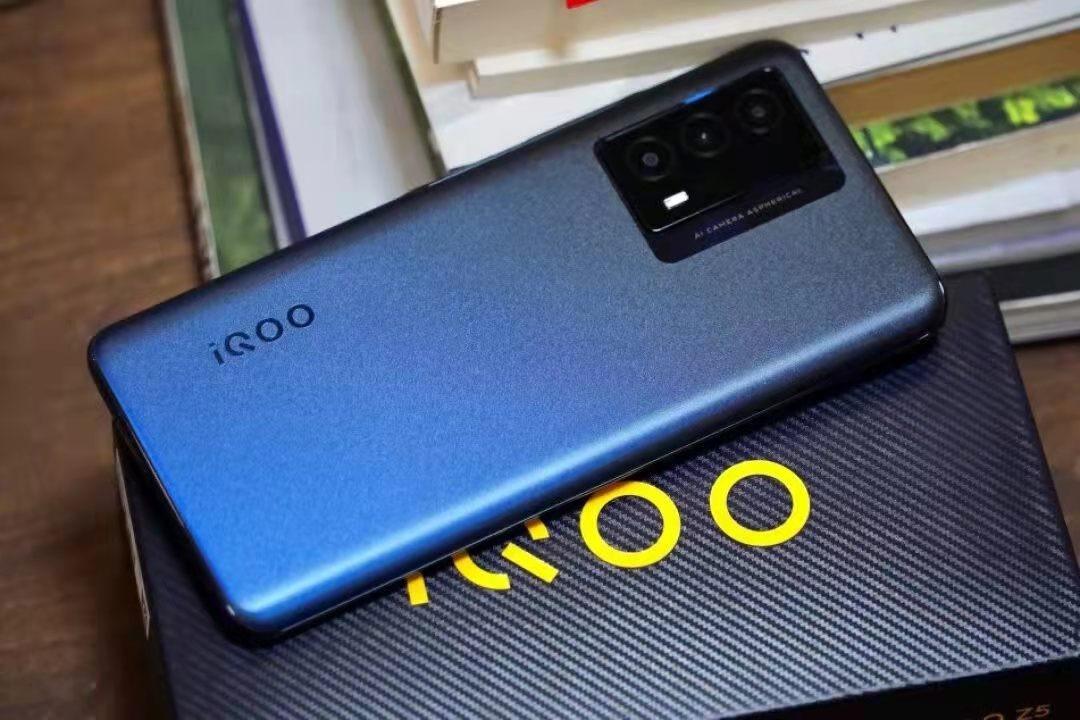 600左右的高性价比手机（1600元左右5G手机推荐3款）"