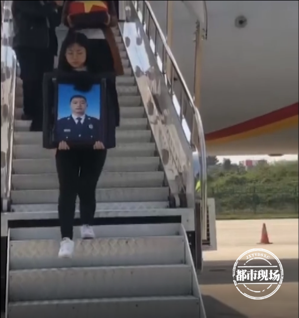 现代英雄事迹有哪些人物（平民英雄事迹的素材） 第3张