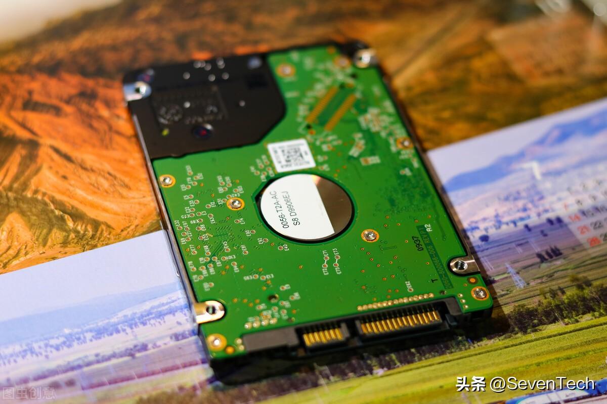 t机械硬盘和512g固态哪个好（固态和机械优缺点对比）"