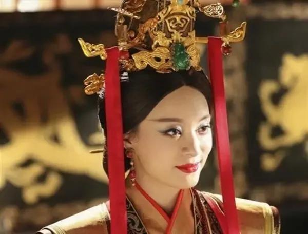 宣太后和秦始皇的关系（细数宣太后的传奇人生） 第3张