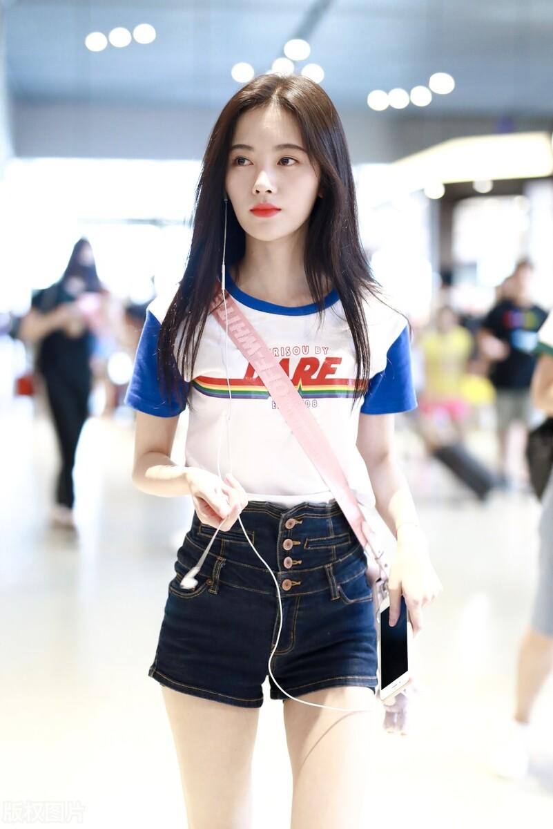 女明星谁最矮前十名（最会穿的十大矮个子女明星） 第5张