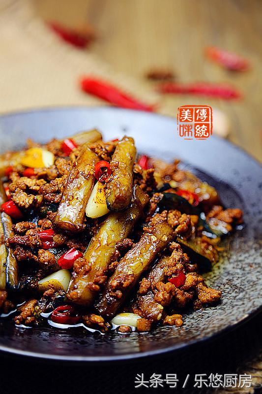 圆茄子的10种家常做法（茄子的10种下饭做法） 第7张