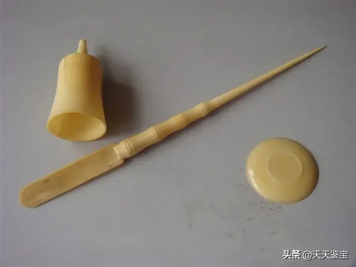 鼻烟壶是干嘛用的（关于鼻烟壶的历史） 第19张