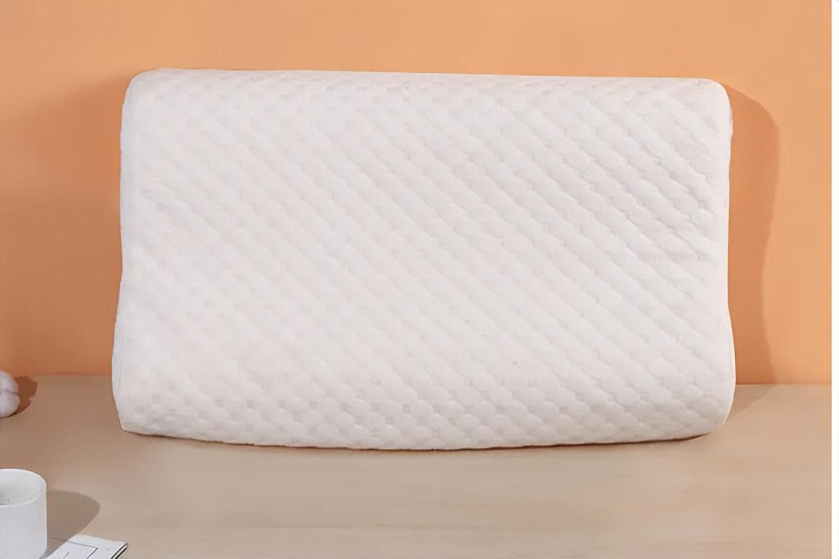 睡眠枕头排名前十名（乳胶抱枕品牌排行榜10强） 第3张