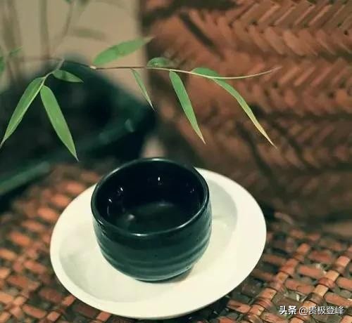 形容茶叶好喝的诗句（茶道最经典的话） 第7张