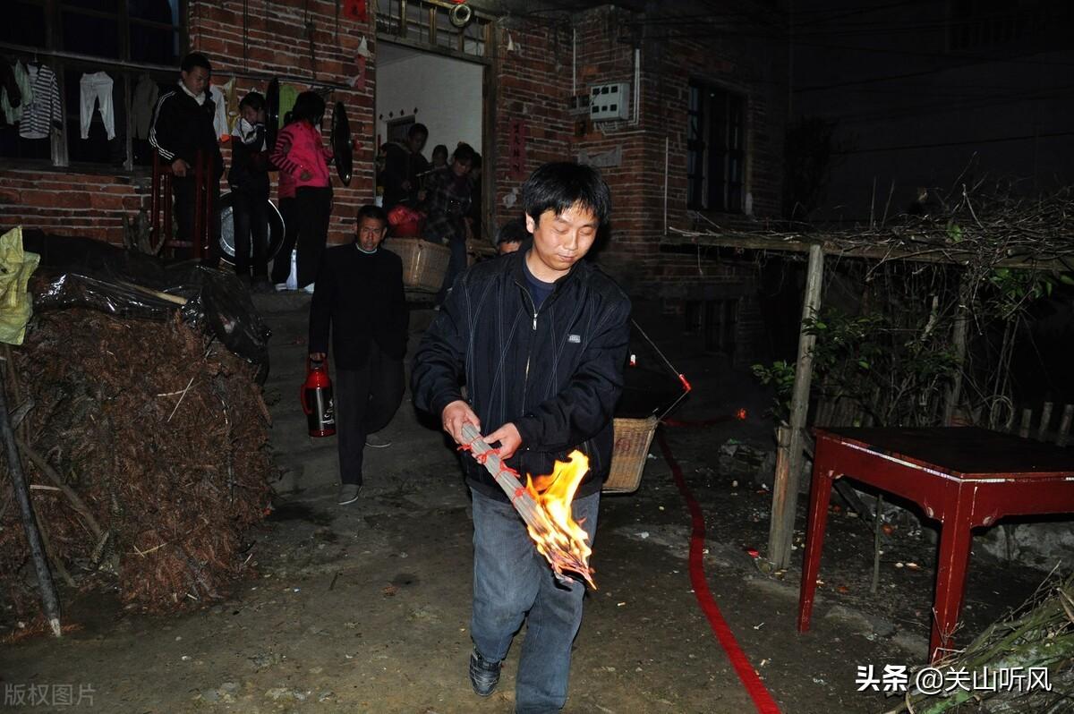 温锅有什么讲究和忌讳（乔迁新居的温锅风俗是何意思） 第13张