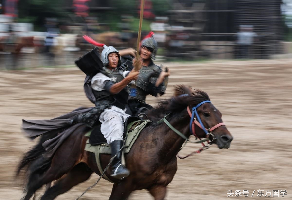 陆游书愤五首其一（感叹时不再来壮志难酬的经典古诗） 第1张