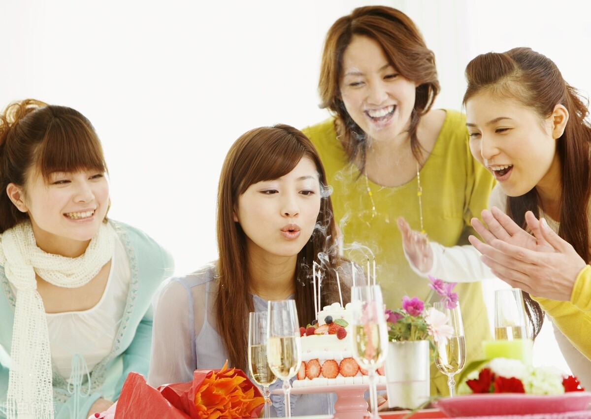 妈妈生日快乐祝福语（祝母亲生日发朋友圈短句） 第3张