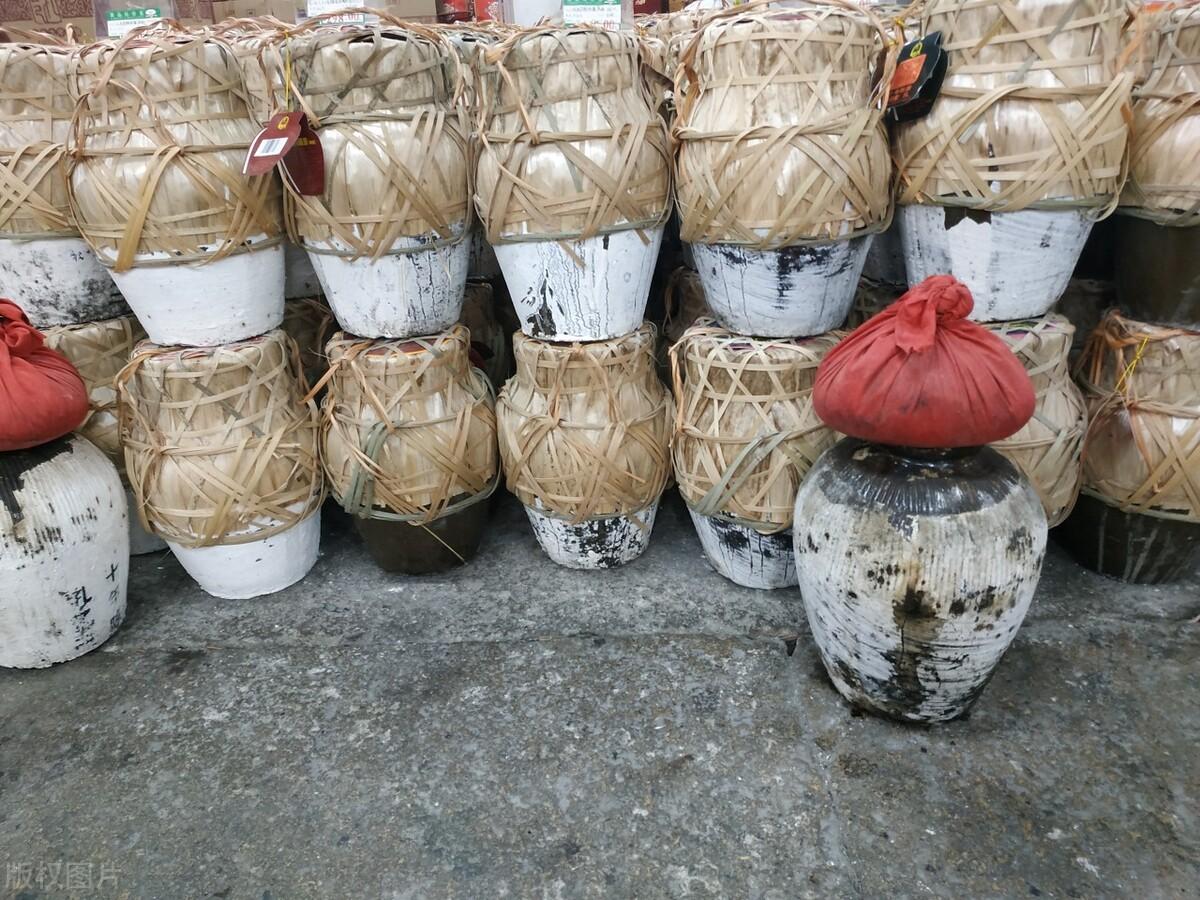 黄酒过期了还能喝吗未拆封（黄酒有保质期吗） 第7张