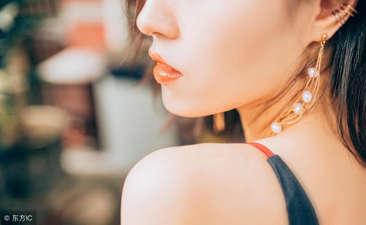 形容女人气质的句子（赞美女人漂亮的句子） 第11张