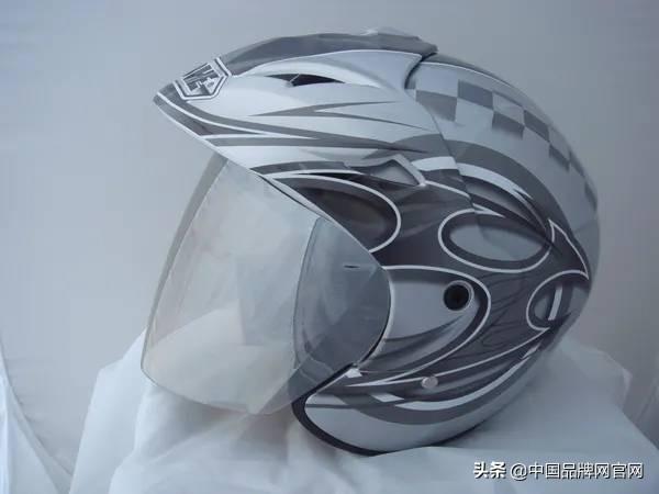 国产十大头盔品牌排行榜（2020年电动车头盔品牌） 第1张