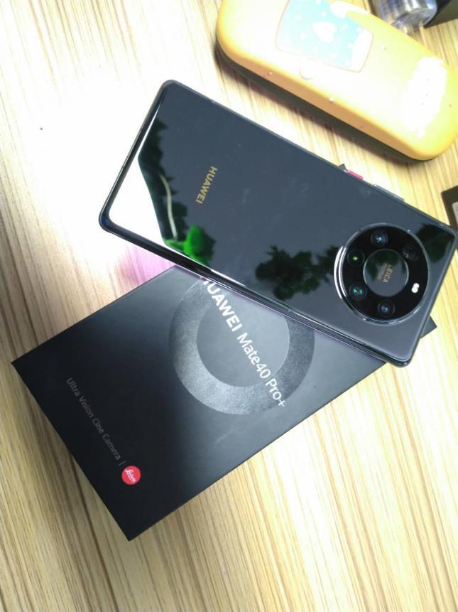 mate40pro+ mate40pro 区别（华为Mate40 Pro+ 和pro版对比） 第1张